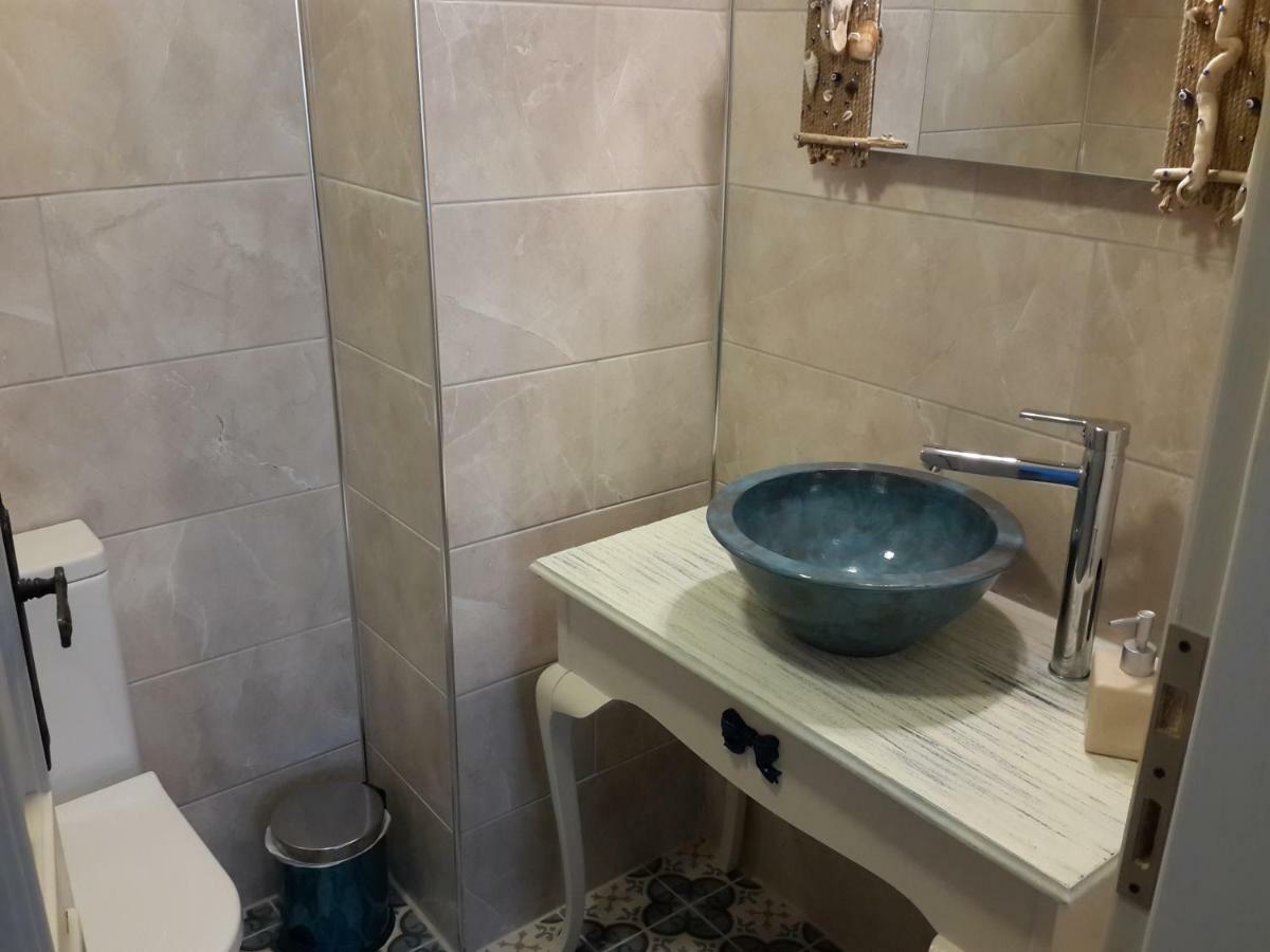Gizemli Konak Ayvalik Bagian luar foto